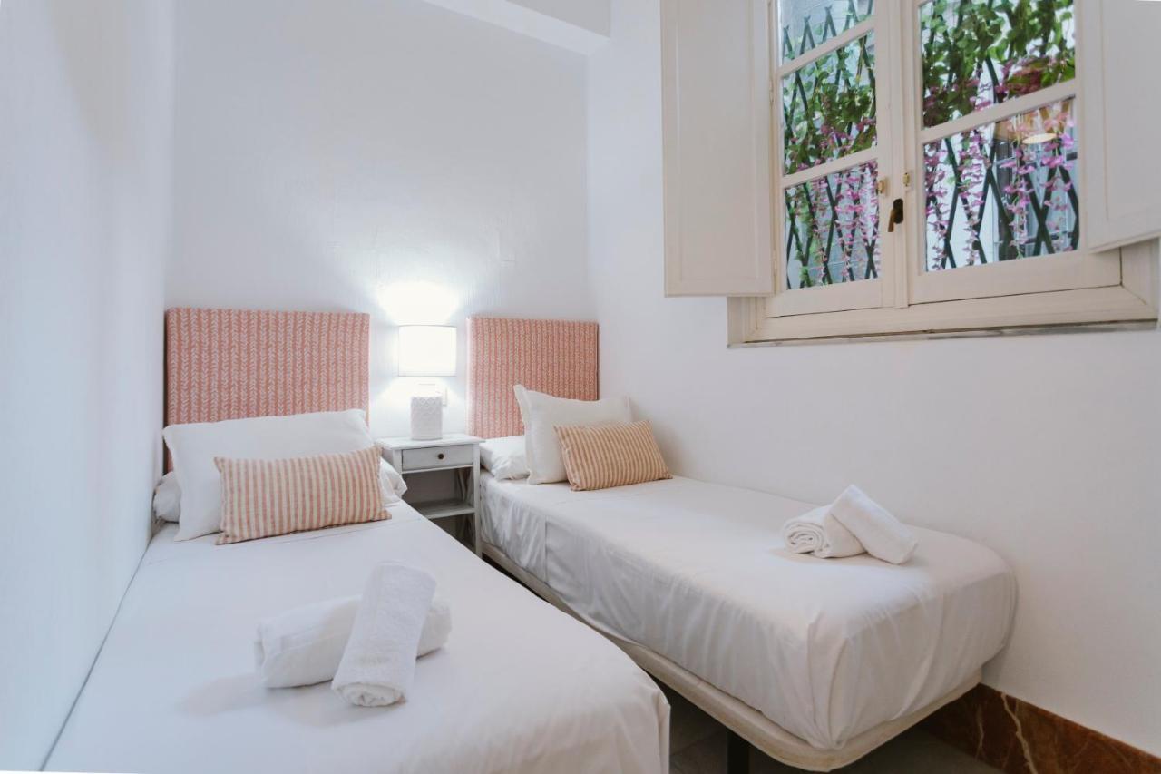 Апартаменти Bright And Cozy-1Bd 1Bth & 2Bd 1Bth- La Giralda Севілья Екстер'єр фото