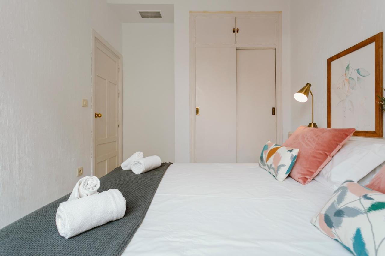 Апартаменти Bright And Cozy-1Bd 1Bth & 2Bd 1Bth- La Giralda Севілья Екстер'єр фото
